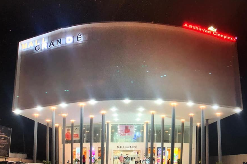Aashirvad Cineplex